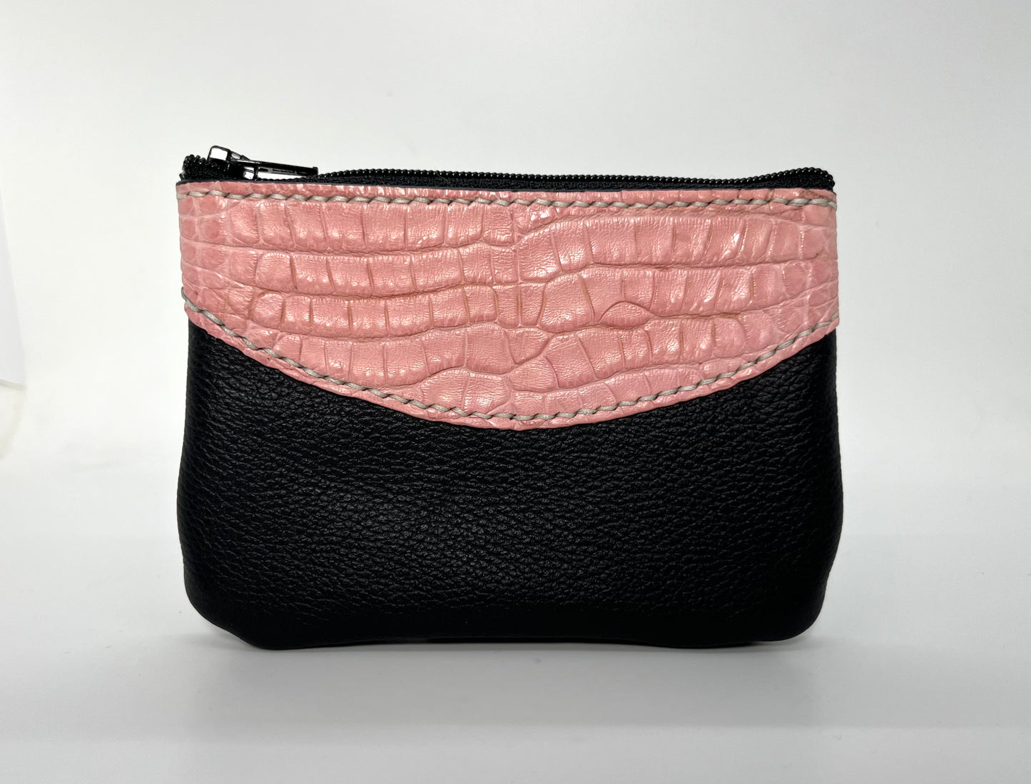 Small zipper pouch