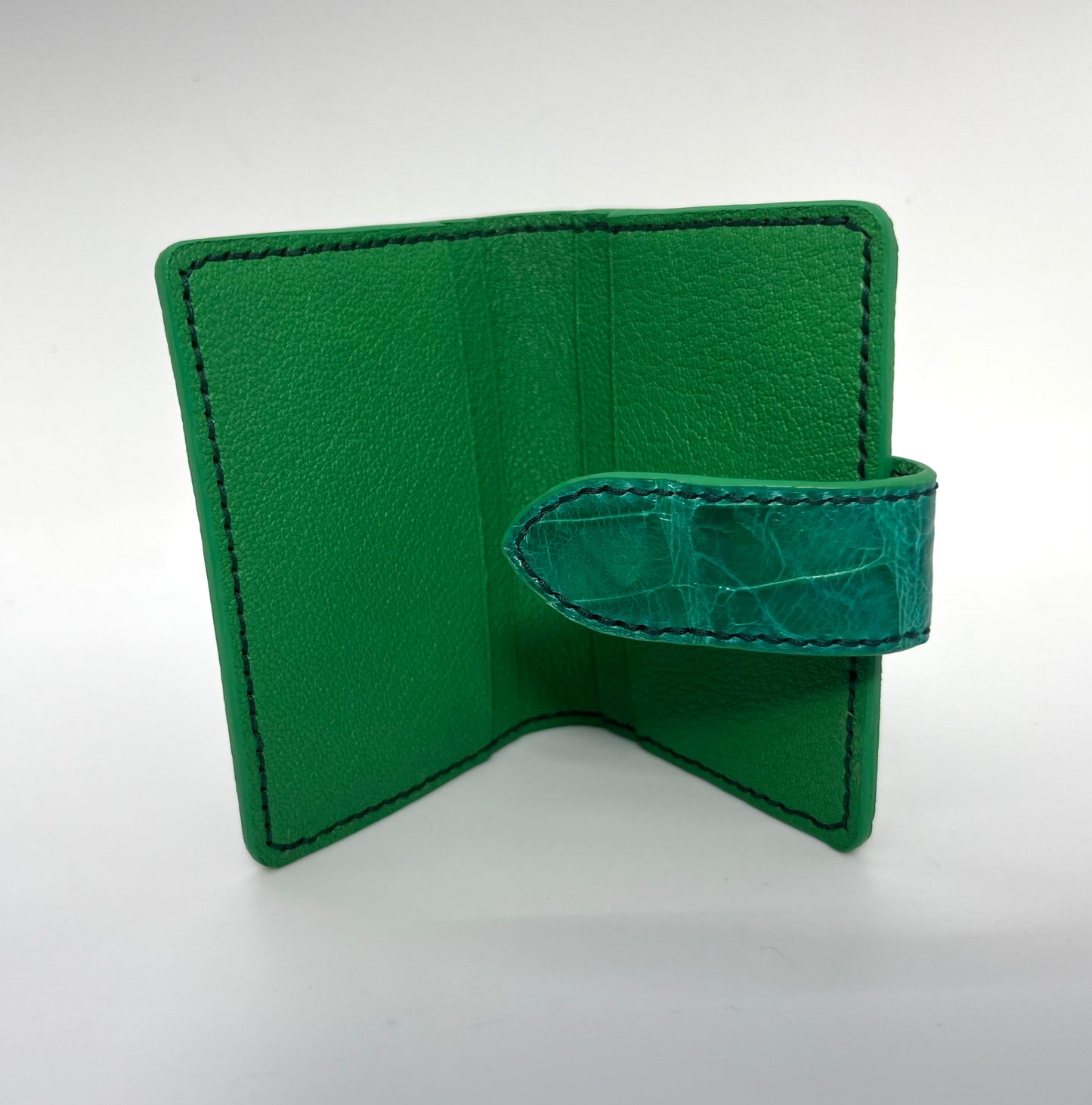 French chèvre min wallet